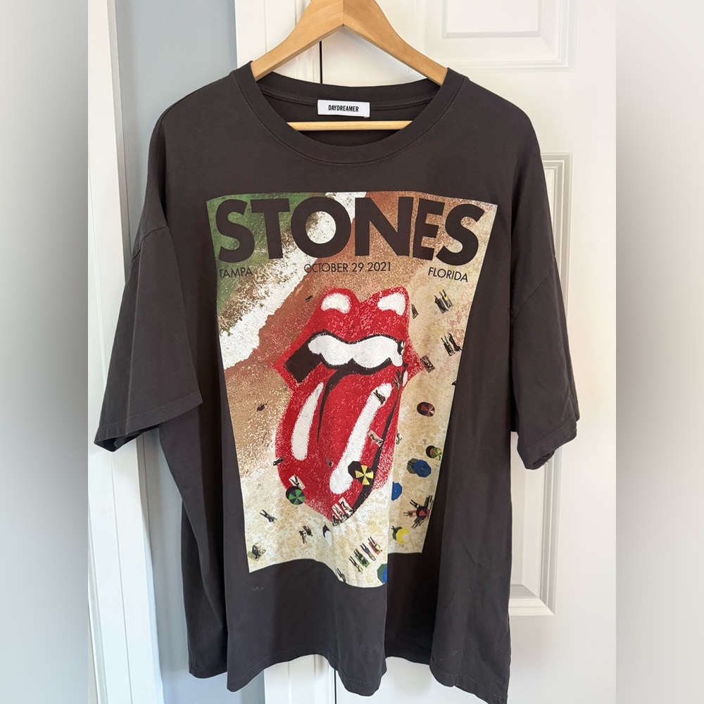 Like New Rolling Stones black cotton oversized concert band t-shirt / tee shirt